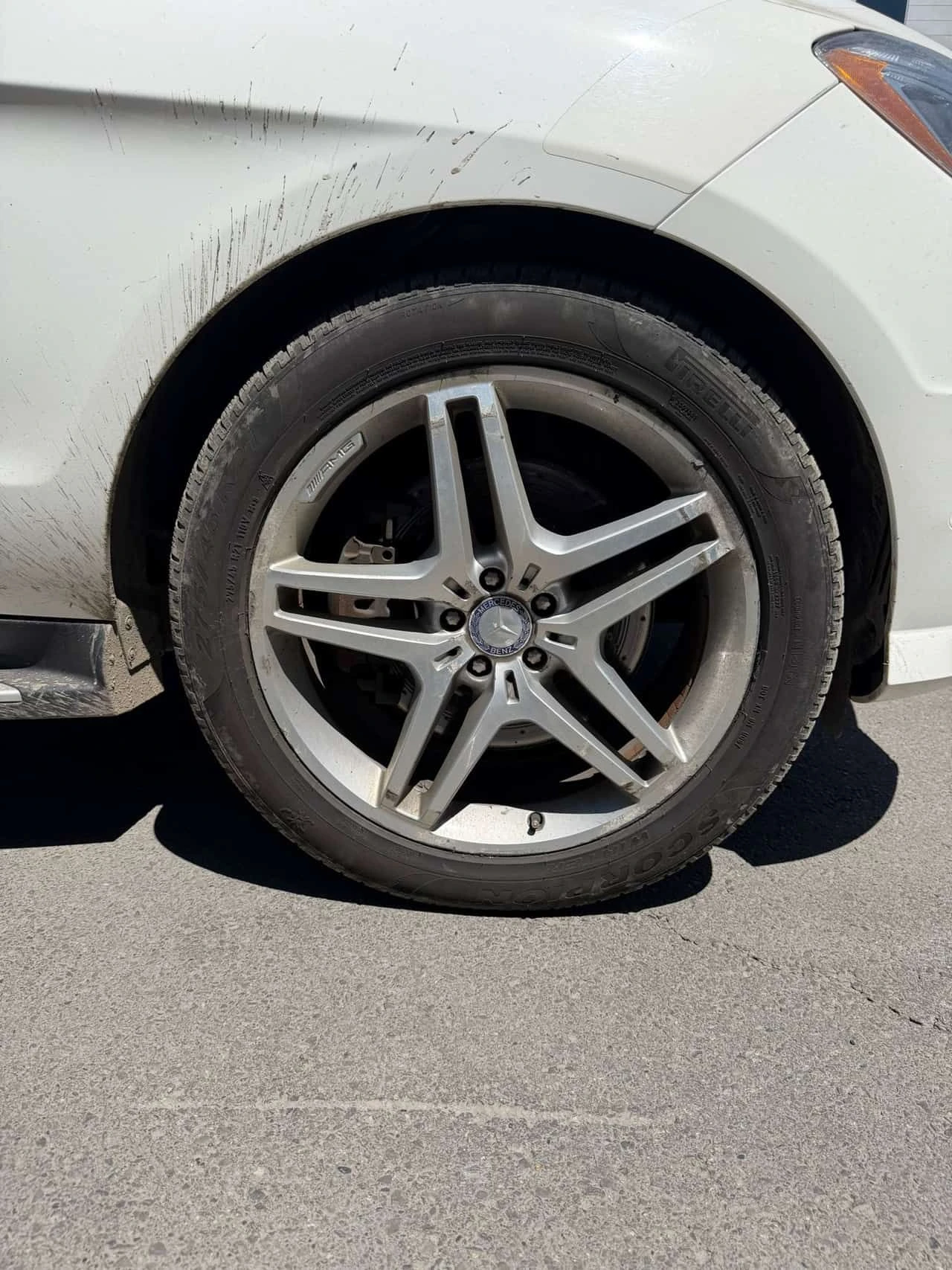 Mercedes-Benz ML 550 4MATIC * ДИСТРОНИК* ПОДГРЕВ* ОБДУХВАНЕ* ПАНОРАМА* , снимка 16 - Автомобили и джипове - 54776292