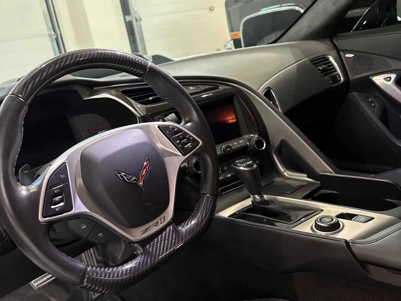 Chevrolet Corvette  ZR1 3ZR| BOSE| ОБДУХВАНЕ| 2 КЛЮЧА| , снимка 6 - Автомобили и джипове - 54778237