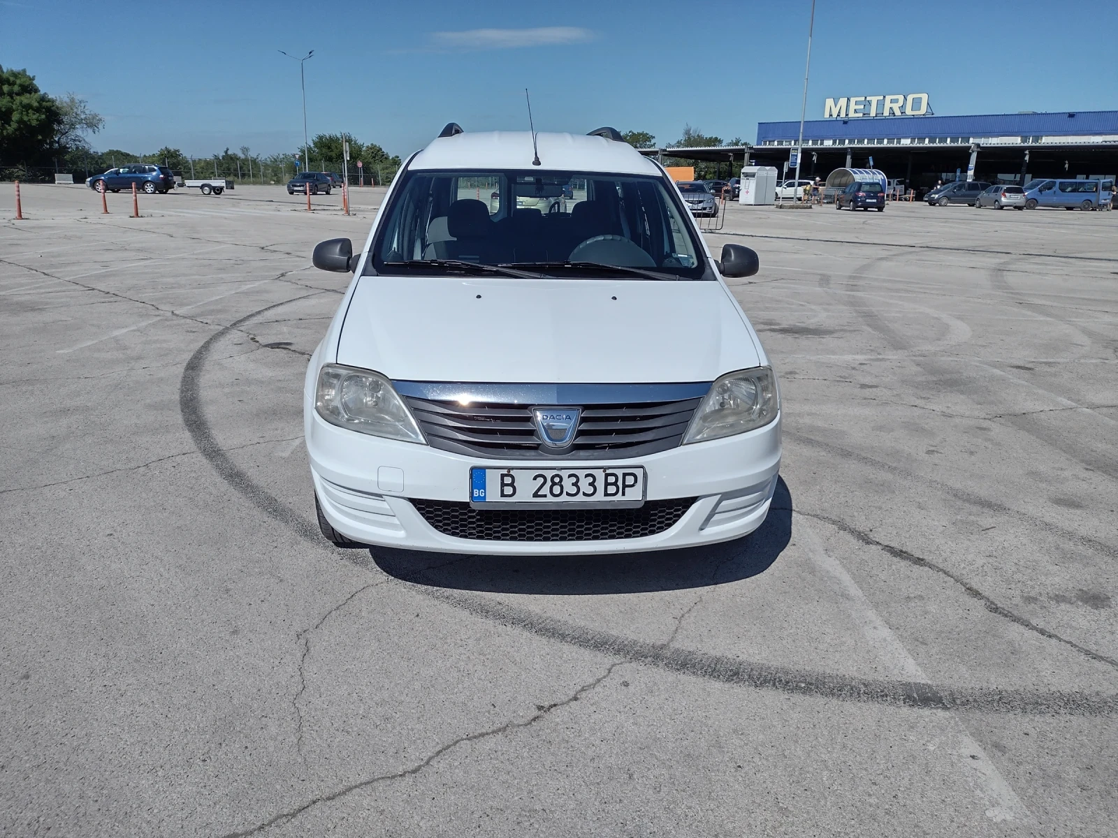 Dacia Logan, снимка 6 - Автомобили и джипове - 54966968