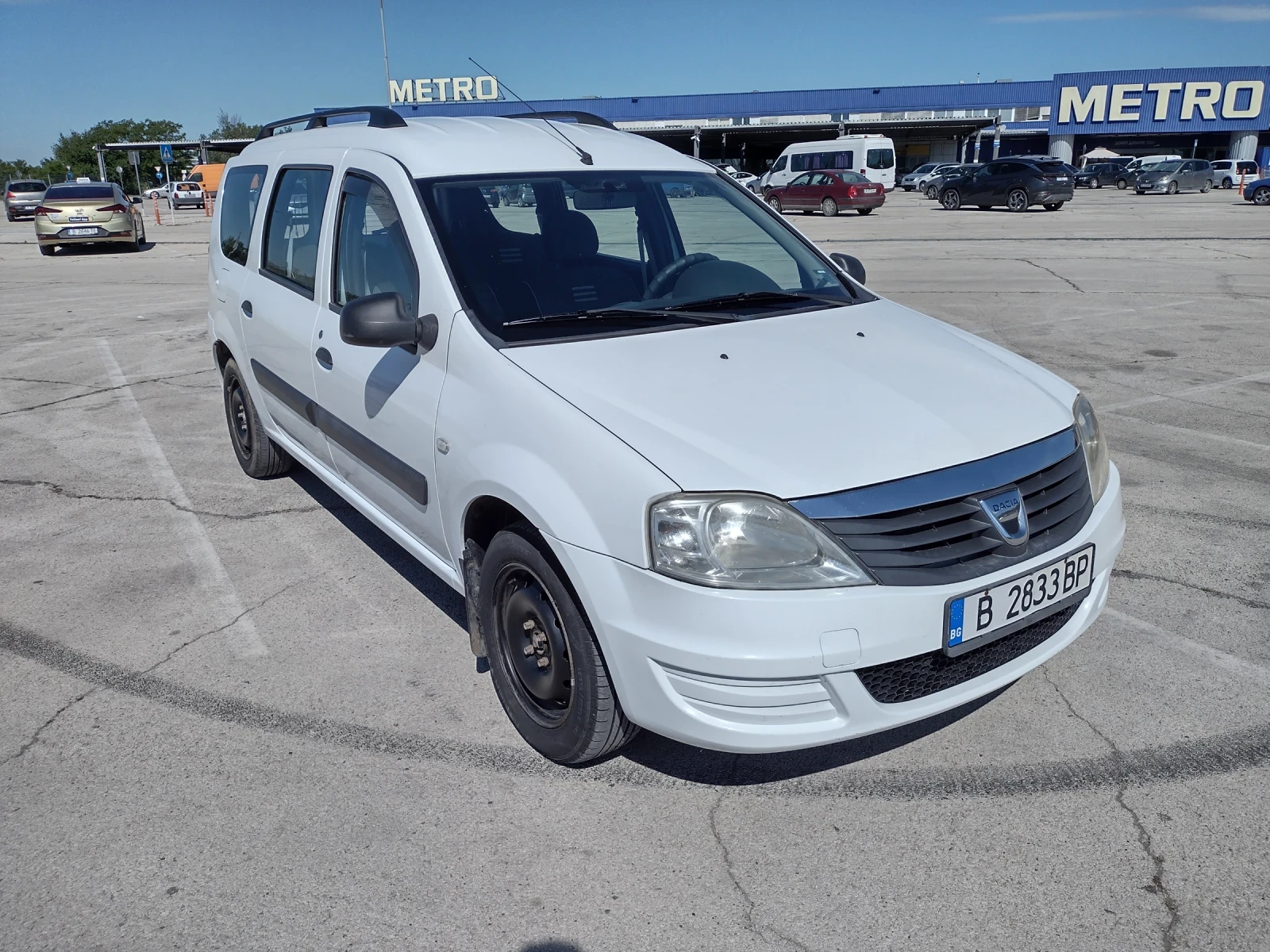 Dacia Logan, снимка 7 - Автомобили и джипове - 54966968
