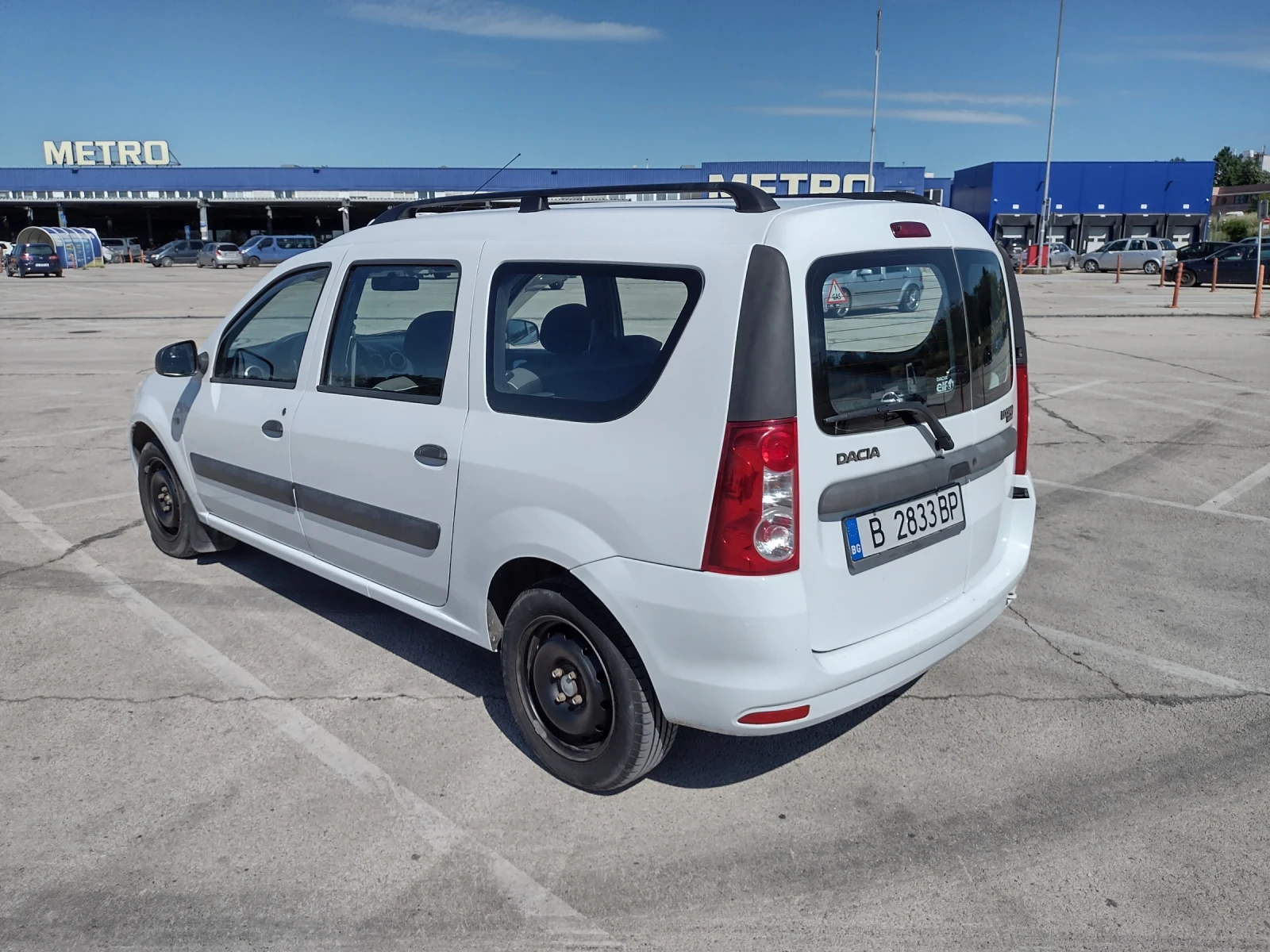 Dacia Logan, снимка 2 - Автомобили и джипове - 54966968