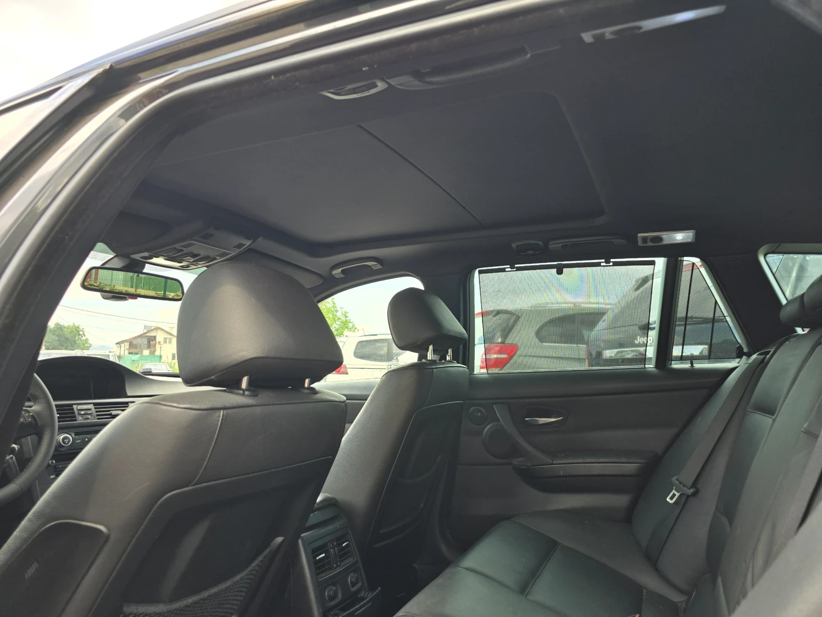 BMW 330 X-Drive FUL MAXX, снимка 17 - Автомобили и джипове - 55011928
