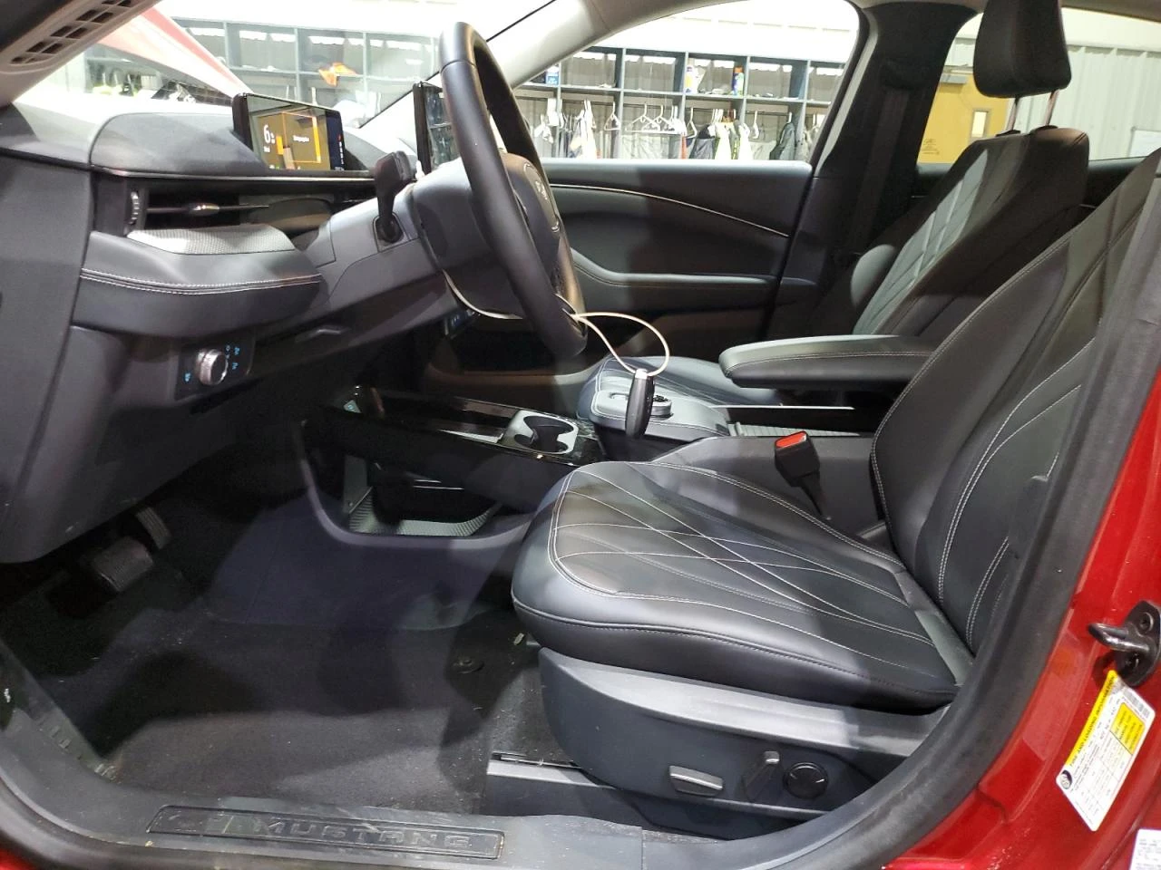 Ford Mustang Mach-E Select, снимка 7 - Автомобили и джипове - 55126920