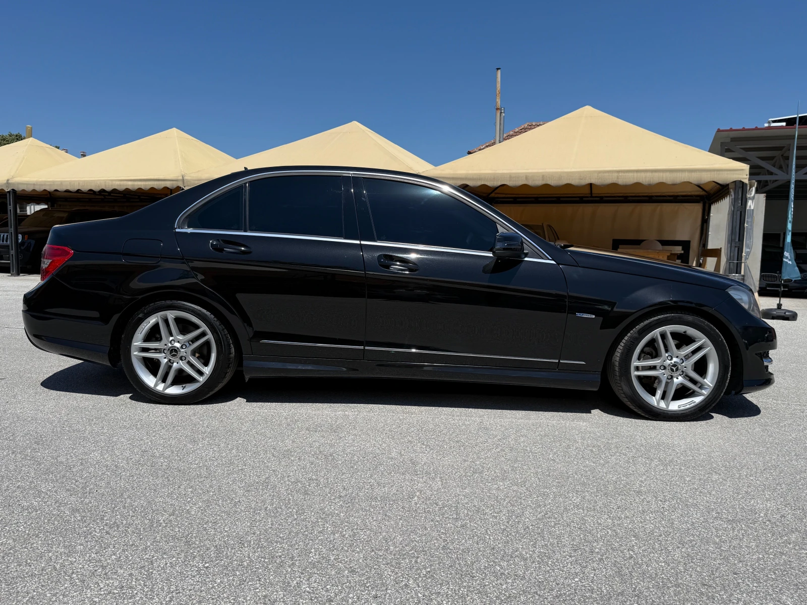 Mercedes-Benz C 220 CDI 7G-Tronic AMG Line Facelift ! Топ Състояние !, снимка 4 - Автомобили и джипове - 55298849