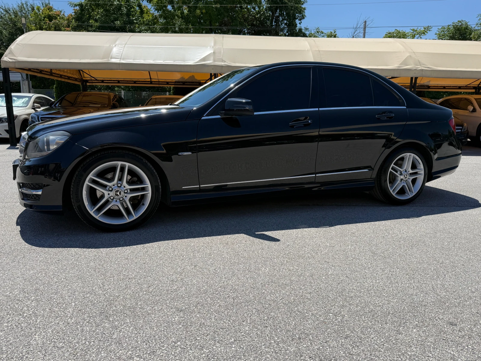 Mercedes-Benz C 220 CDI 7G-Tronic AMG Line Facelift ! Топ Състояние !, снимка 6 - Автомобили и джипове - 55298849