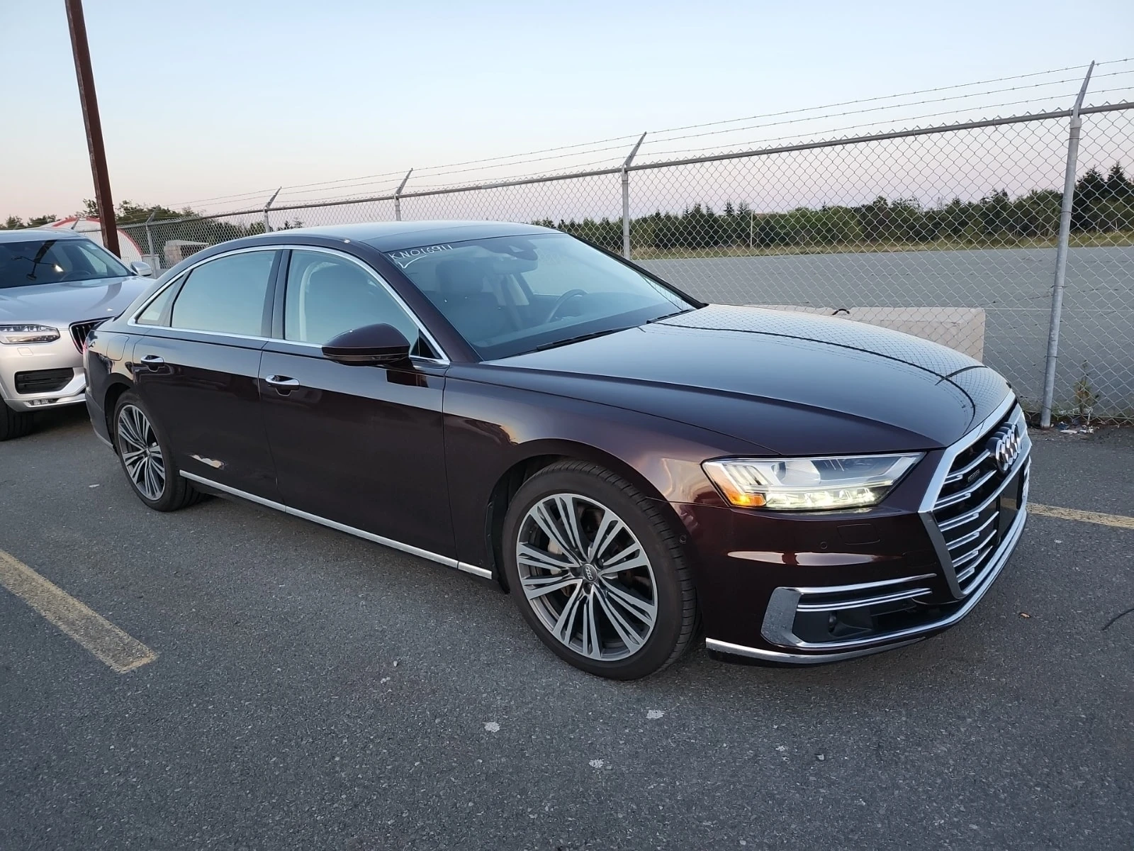 Audi A8 55 TFSI QUATTRO / CARFAX / ДИСТРОНИК / 360 / ОБДУХ, снимка 3 - Автомобили и джипове - 55898600