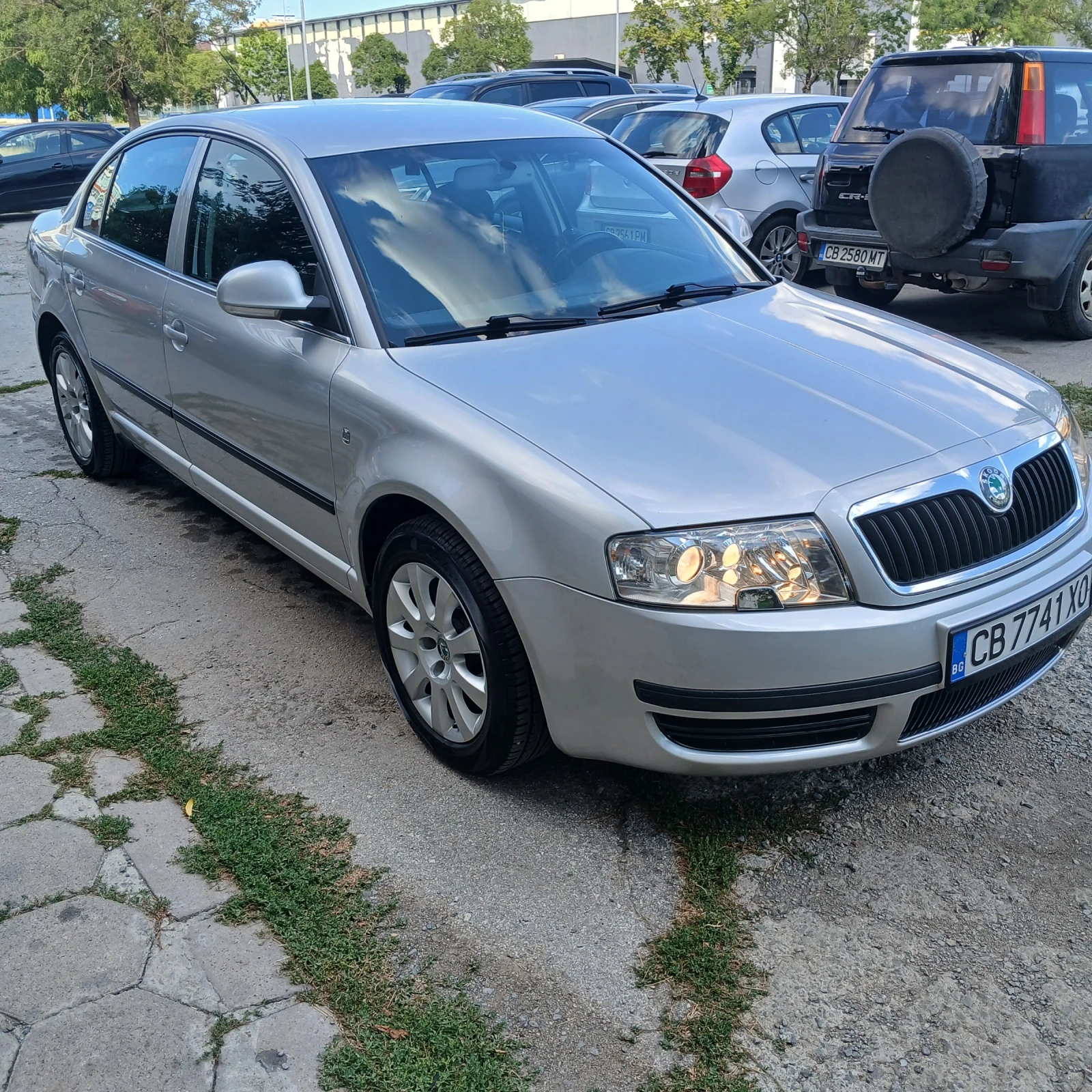 Skoda Superb 6 СКОРОСТИ 