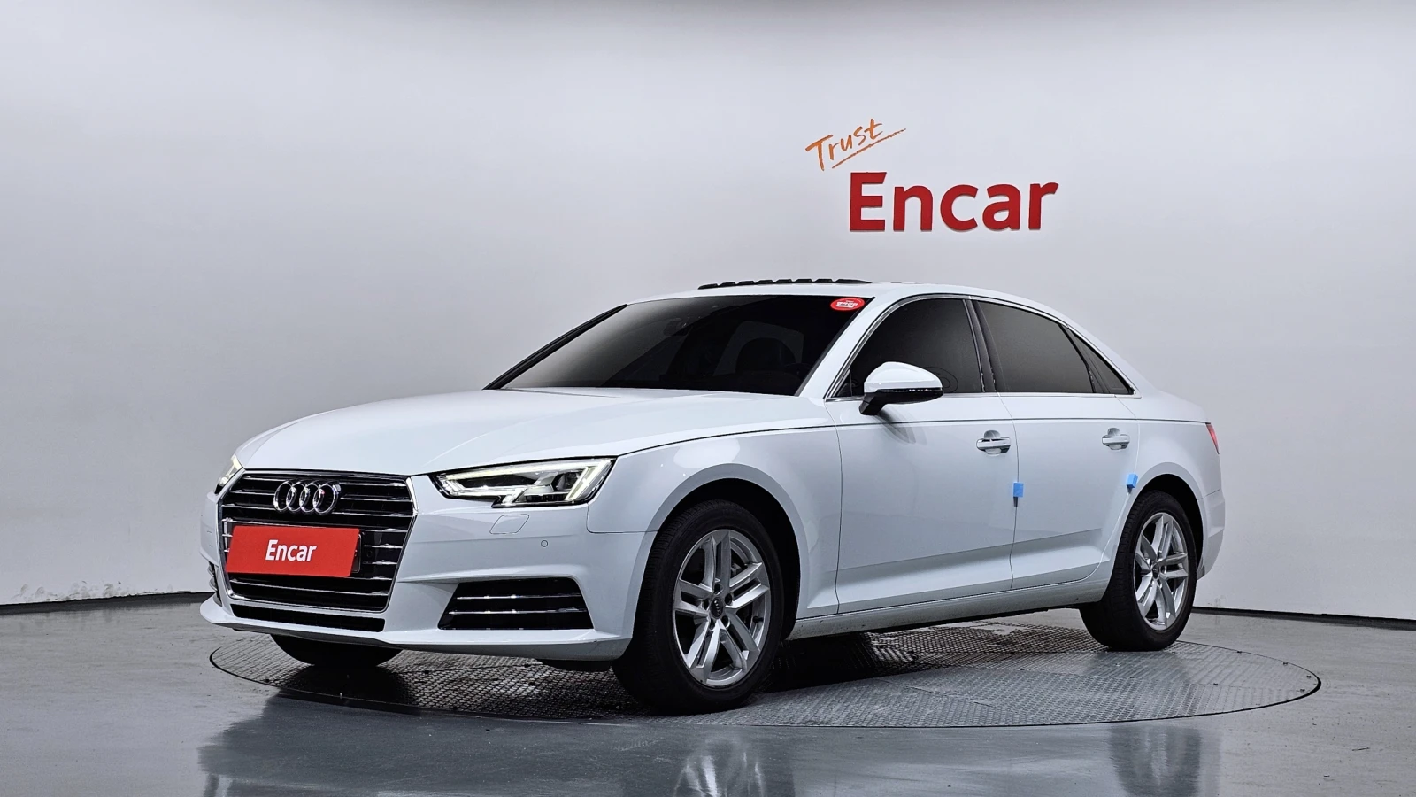 Audi A4 45 TFSI* ЛЮК* ПОДГРЕВ ВОЛАН* КРАЙНА ЦЕНА