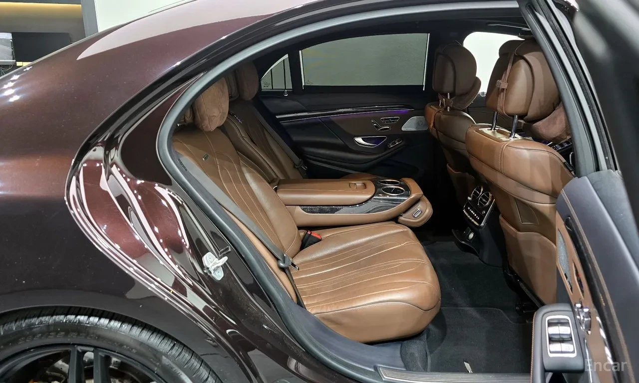 Mercedes-Benz S 63 AMG 4Matic+ , снимка 12 - Автомобили и джипове - 56081750
