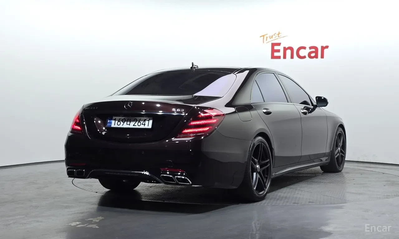 Mercedes-Benz S 63 AMG 4Matic+ , снимка 2 - Автомобили и джипове - 56081750