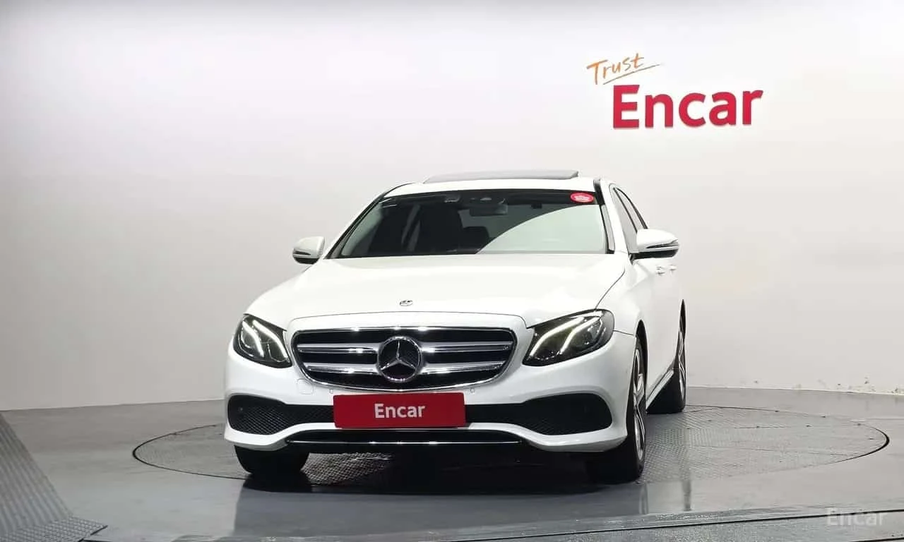 Mercedes-Benz E 300 * E300 Avantgarde * , снимка 3 - Автомобили и джипове - 56594201