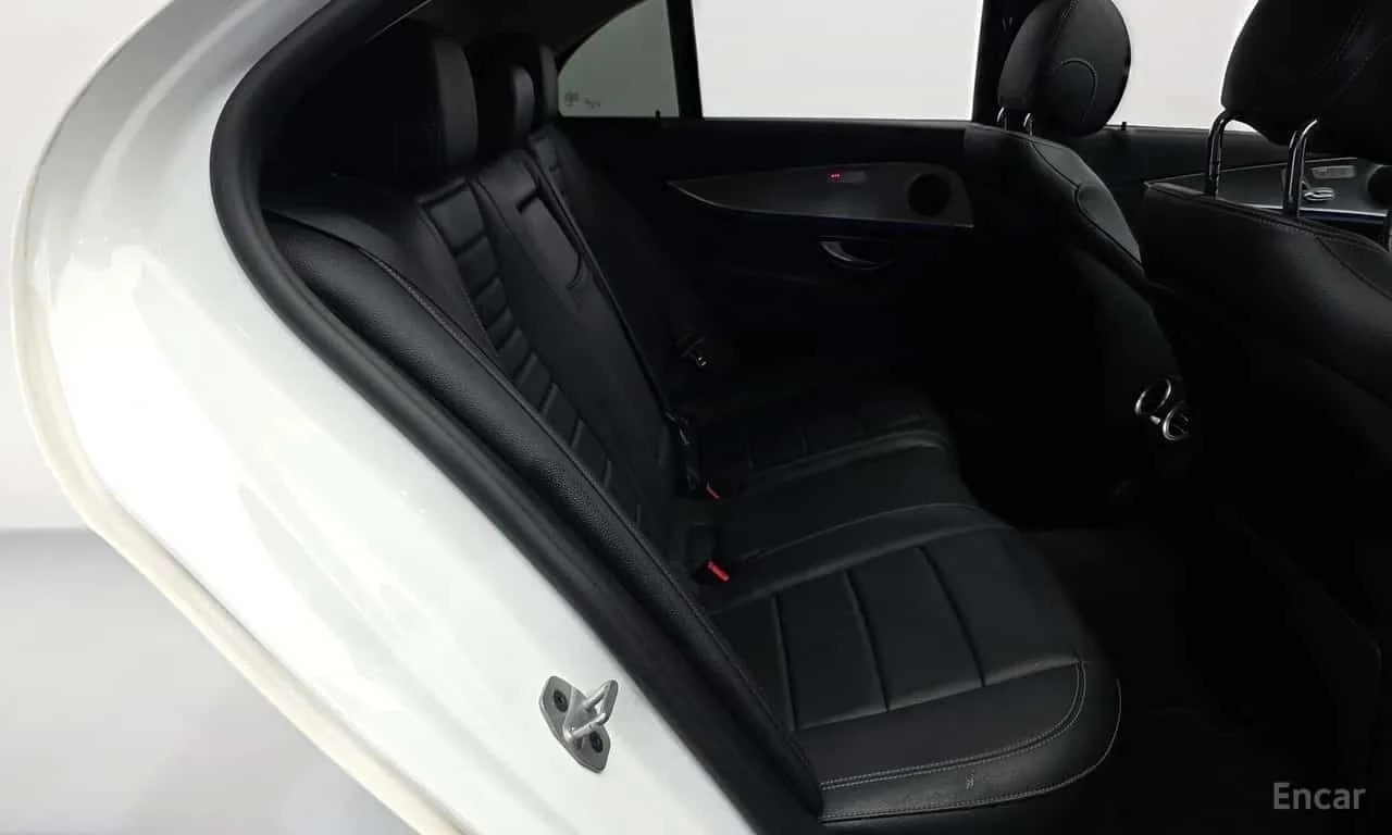 Mercedes-Benz E 300 * E300 Avantgarde * , снимка 12 - Автомобили и джипове - 56594201