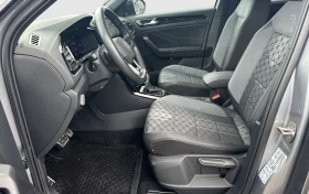 VW T-Roc R-LINE* BLACK-STYLE* DISTR* LED* CARPLAY* , снимка 7