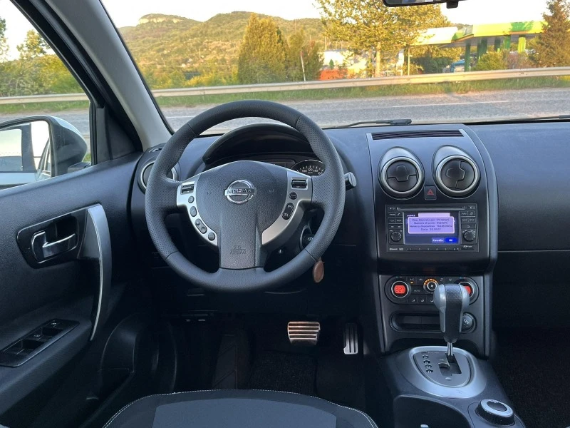 Nissan Qashqai 2.0DCI АВТОМАТ NAVI ККИМАТРОНИК ВНОС ИТАЛИЯ, снимка 12 - Автомобили и джипове - 45497445