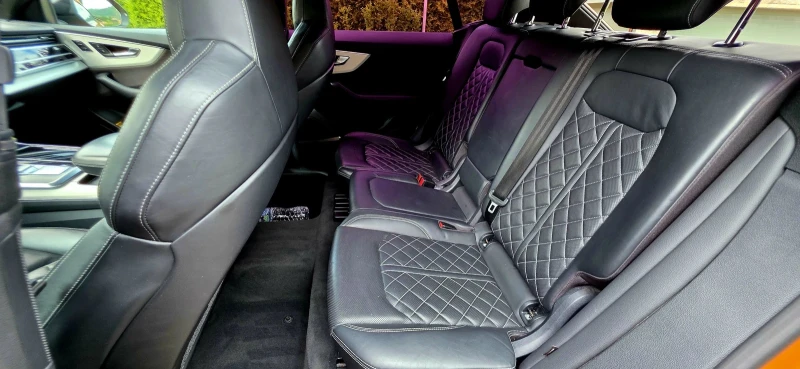 Audi Q8, снимка 13 - Автомобили и джипове - 52511628