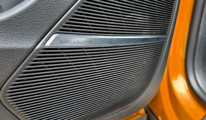 Audi Q8, снимка 10 - Автомобили и джипове - 52511628