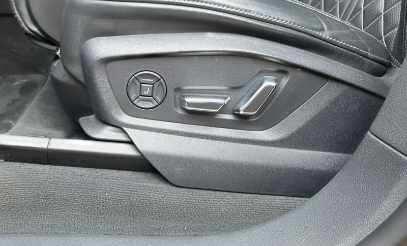 Audi Q8, снимка 9 - Автомобили и джипове - 52511628