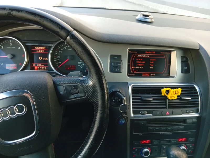 Audi Q7 3.0Пружини, снимка 11 - Автомобили и джипове - 52937583