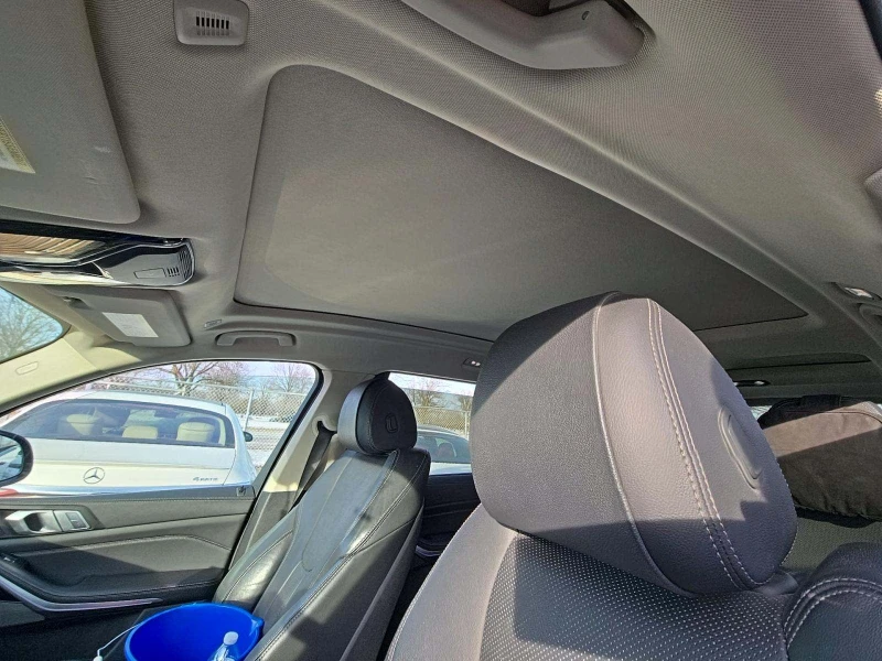 BMW X7 MPACK* PANO* МАСАЖИ* HUD* ВАКУУМ* , снимка 8 - Автомобили и джипове - 53124135