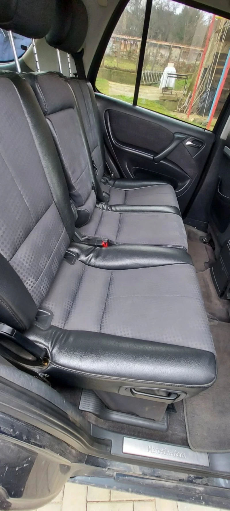 Mercedes-Benz ML 270, снимка 4 - Автомобили и джипове - 53501901