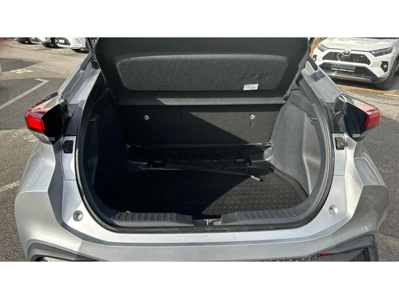 Toyota C-HR  1.8HSD SELECTION - изображение 10