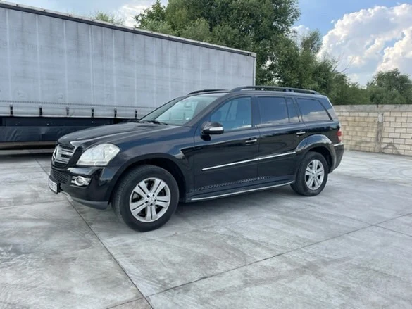 Mercedes-Benz GL 320, снимка 5 - Автомобили и джипове - 53265200