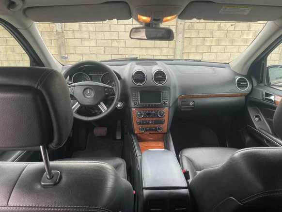 Mercedes-Benz GL 320, снимка 2 - Автомобили и джипове - 53265200
