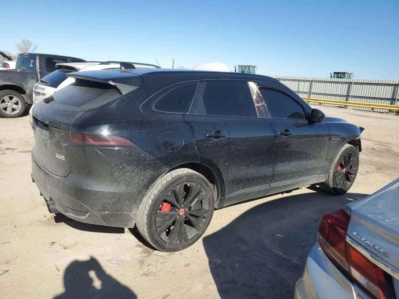 Jaguar F-PACE 25T R-Sport AWD - изображение 3