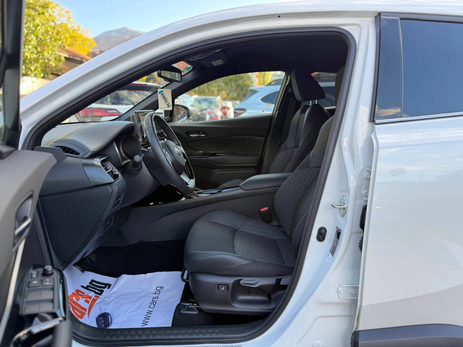 Toyota C-HR 2.0 HYBRID 184K.C ГАРАНЦИЯ  - изображение 9