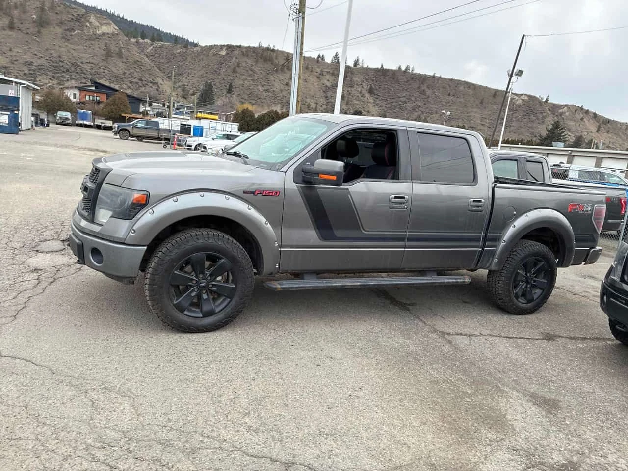 Ford F150 * 4WD SuperCrew * PANO* KEYLESS* ПОДГРЕВ* , снимка 2 - Автомобили и джипове - 53904497