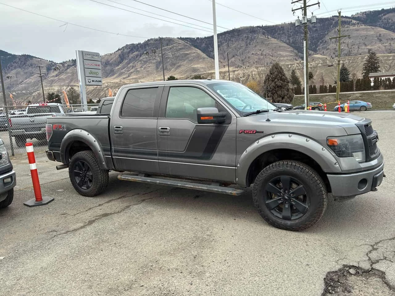 Ford F150 * 4WD SuperCrew * PANO* KEYLESS* ПОДГРЕВ* , снимка 3 - Автомобили и джипове - 53904497