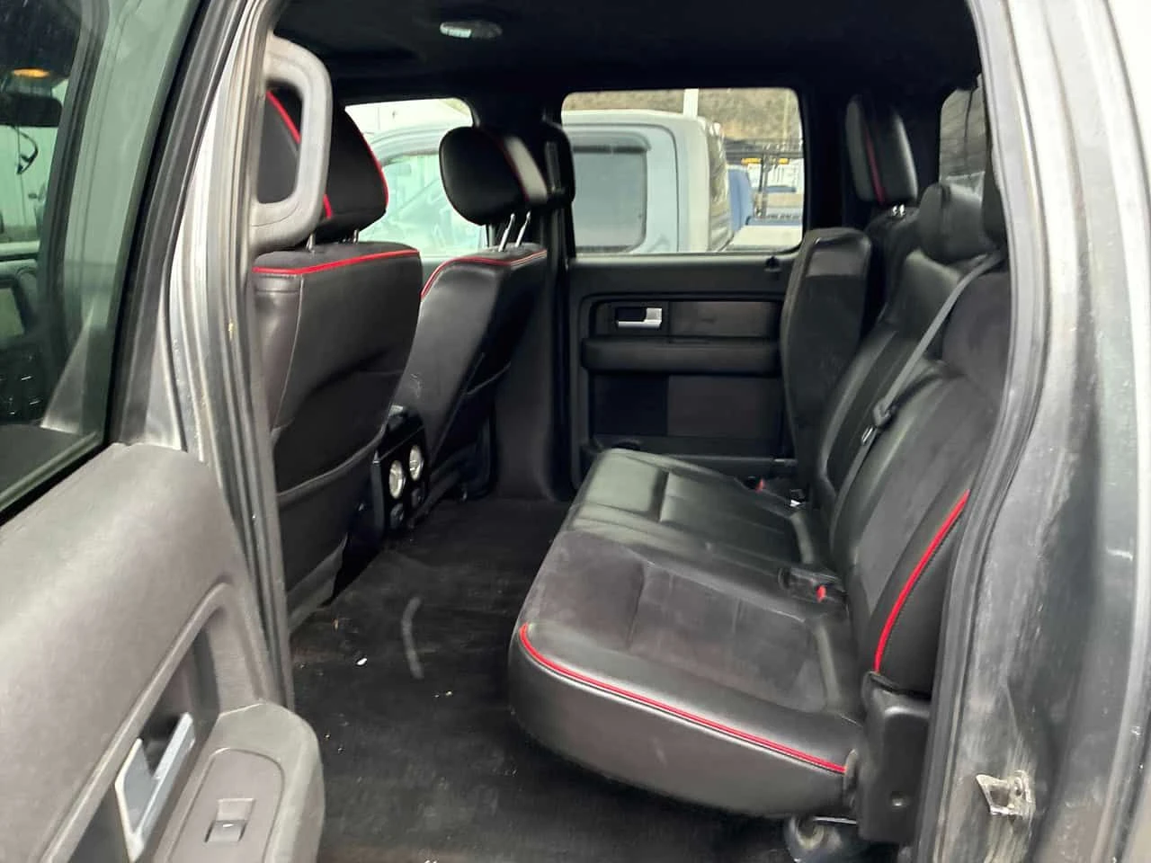 Ford F150 * 4WD SuperCrew * PANO* KEYLESS* ПОДГРЕВ* , снимка 17 - Автомобили и джипове - 53904497