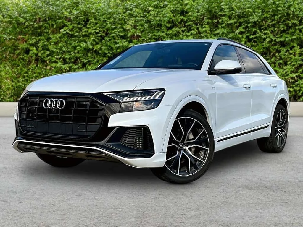 Audi Q8 Technik/360/DISTRONIC/HUD/MATRIX/B&O/ОБДУХВАНЕ 