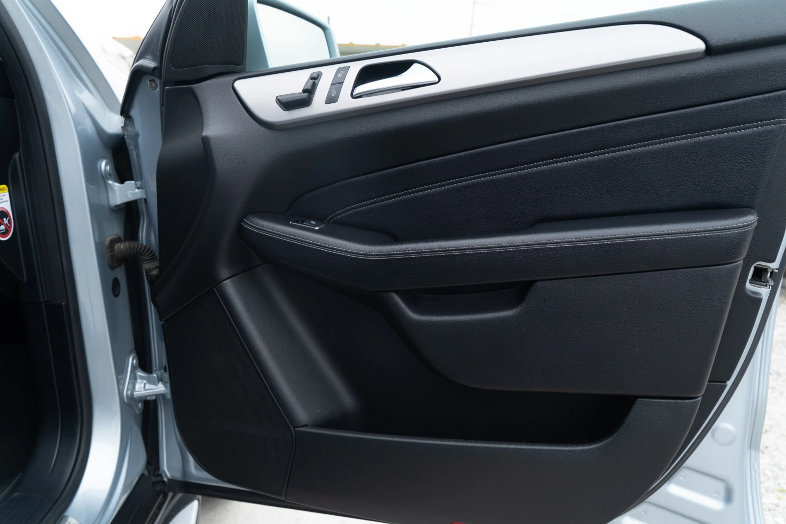 Mercedes-Benz ML 350 2014 = НА ПРУЖИНИ = ФЕЙС = ЛИЗИНГ = ТОП, снимка 15 - Автомобили и джипове - 54208875