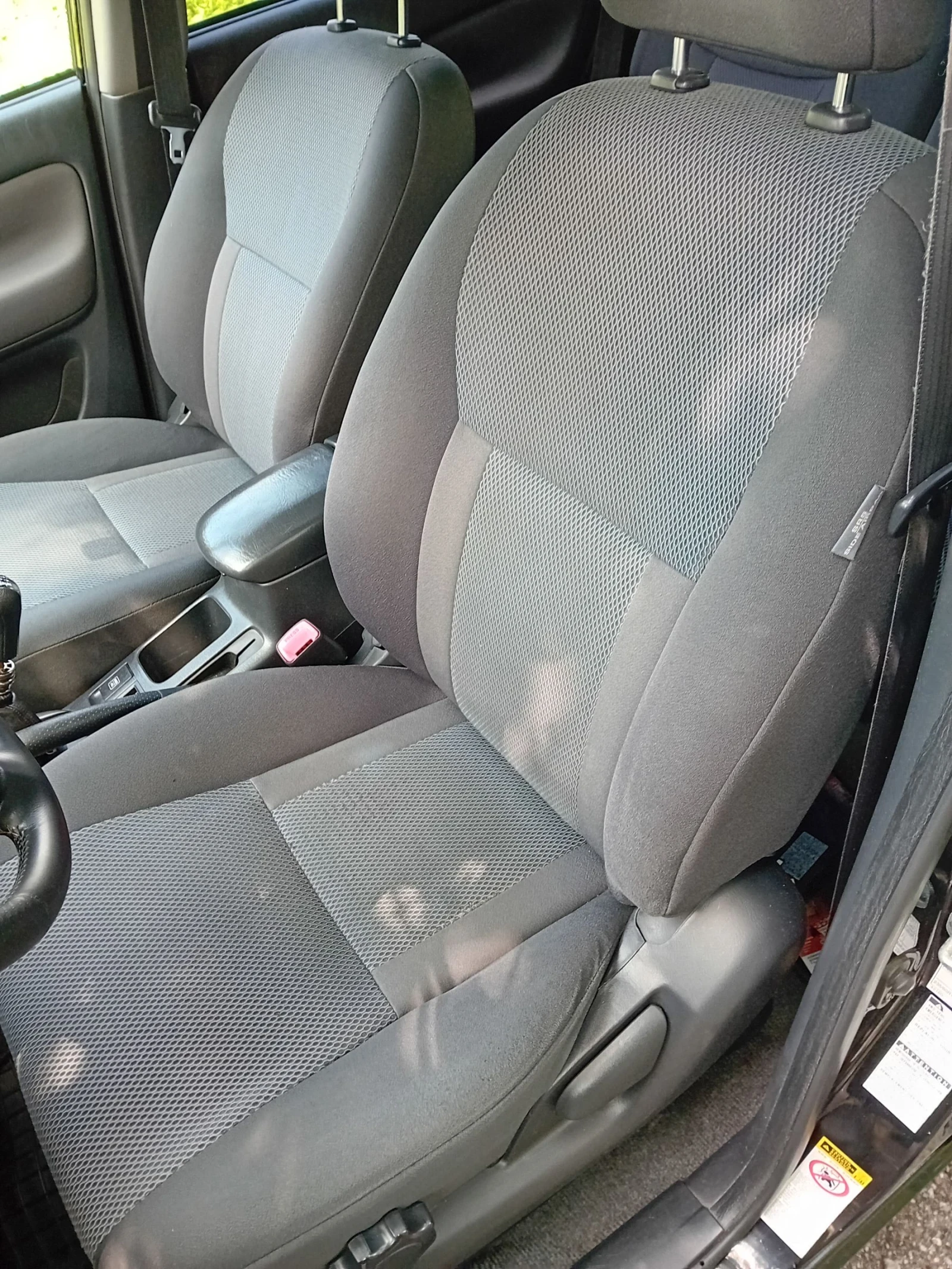 Toyota Rav4 2.0 Бензин 150 к.с. 4х4, снимка 9 - Автомобили и джипове - 55143517