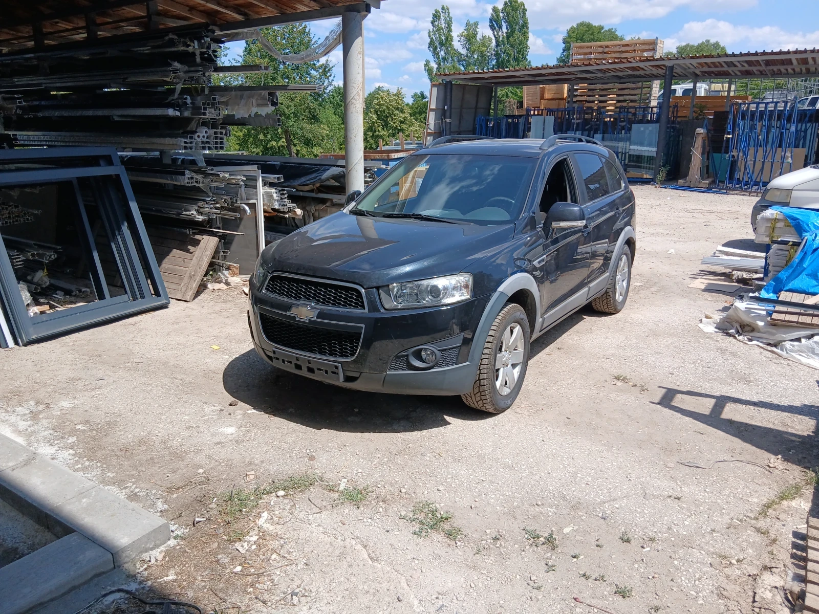 Chevrolet Captiva 2.4 LT 4WD, снимка 3 - Автомобили и джипове - 55528104