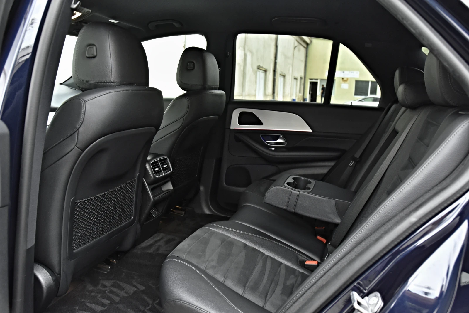Mercedes-Benz GLE 300 D 4M AMG-Optik  MULTIBEAM LIGHT, снимка 16 - Автомобили и джипове - 55662891
