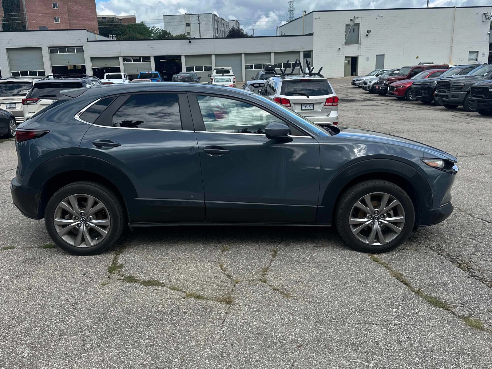 Mazda CX-30 * GS * CARFAX * ОПЦИЯ ЗА ФИНАНСИРАНЕ, снимка 3 - Автомобили и джипове - 55842251