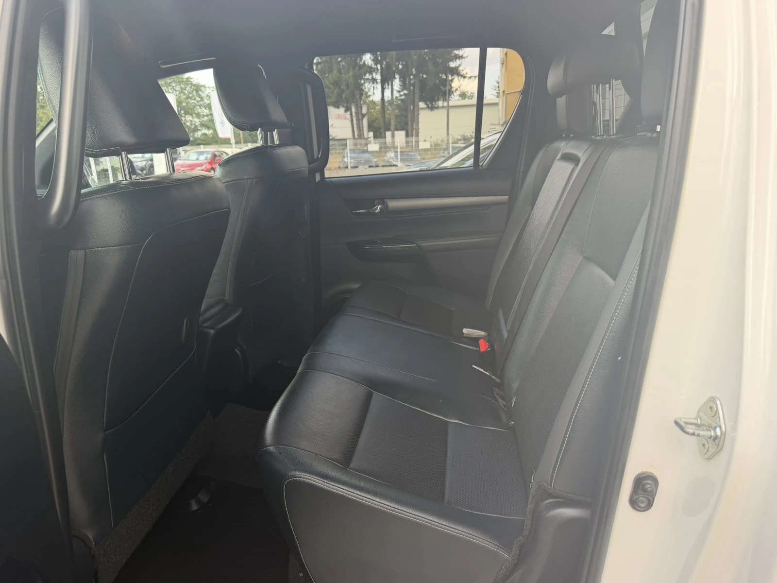 Toyota Hilux 2.8D Invicible | Mobile.bg � ����������� 6