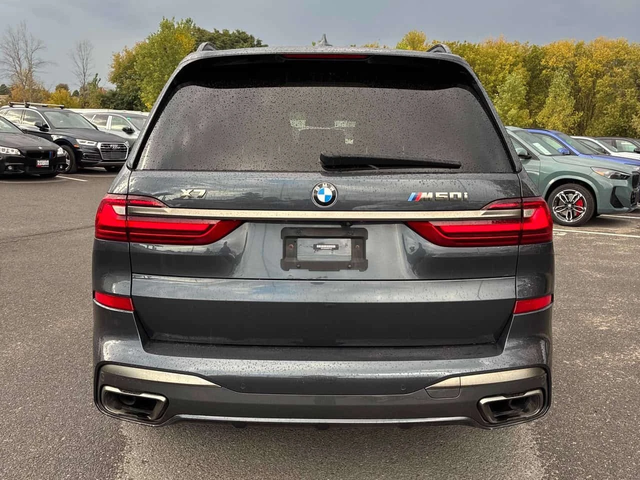 BMW X7 * M50i * CARFAX * ���� �� �� | Mobile.bg � ����������� 3