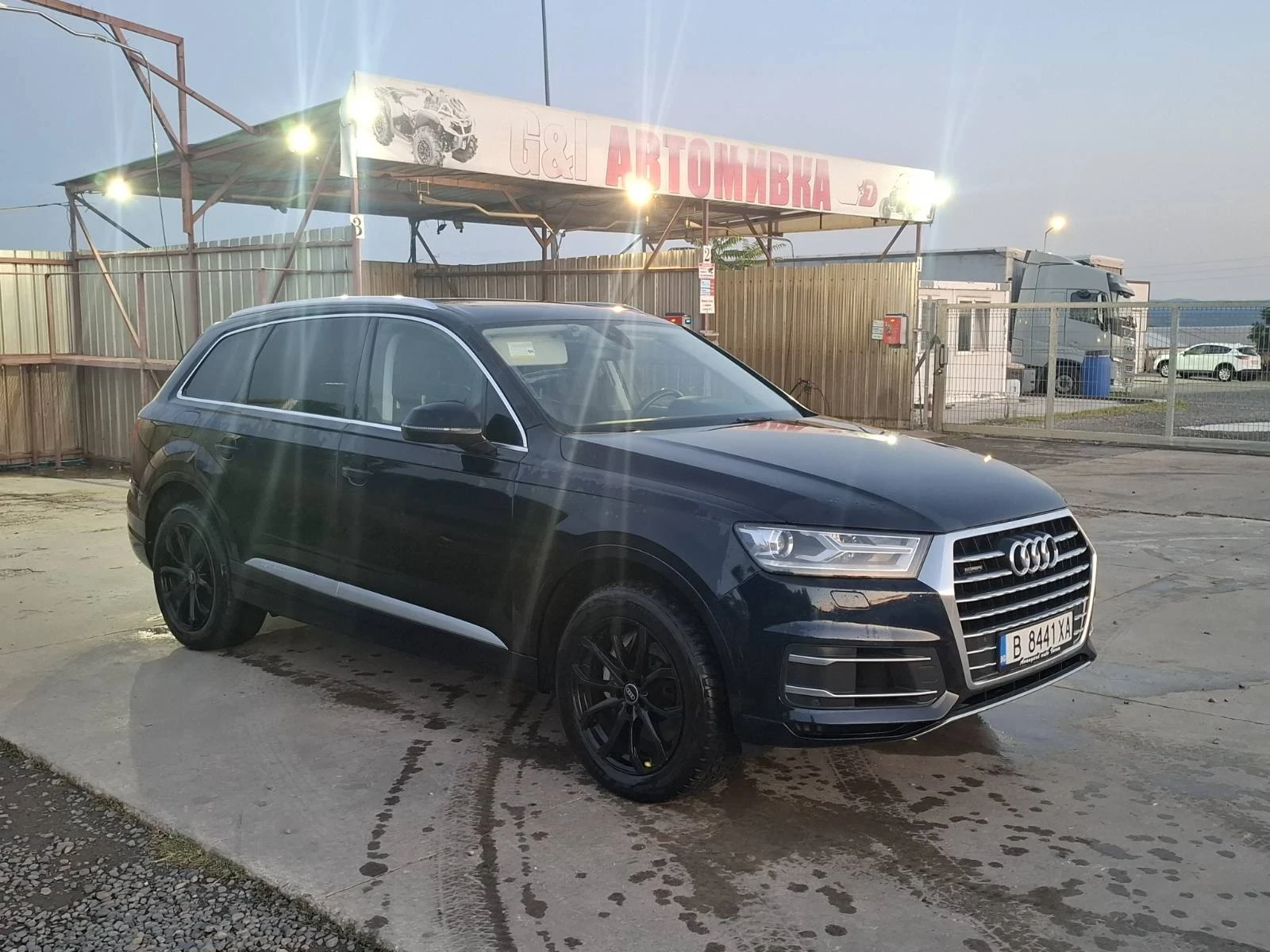 Audi Q7, снимка 6 - Автомобили и джипове - 56666306