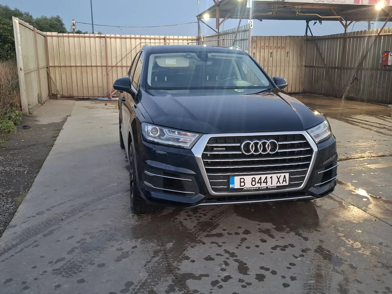 Audi Q7, снимка 4 - Автомобили и джипове - 56666306