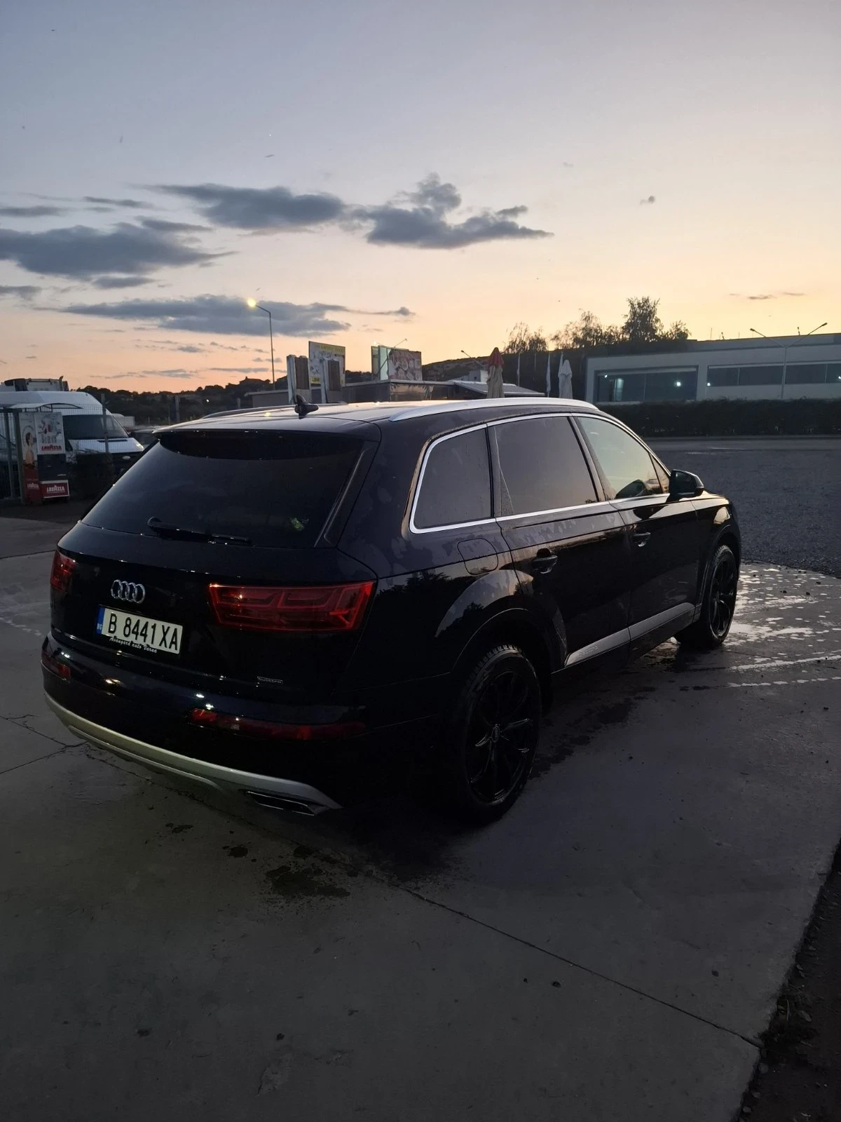Audi Q7, снимка 8 - Автомобили и джипове - 56666306