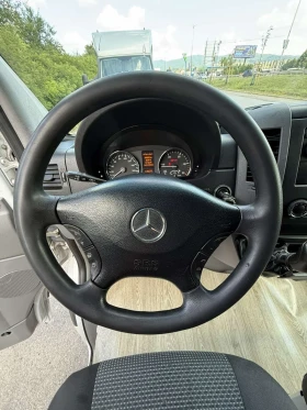 Mercedes-Benz Sprinter 313 2.2 DIESEL XXL 130 6 скорости КЛИМАТИК, снимка 9