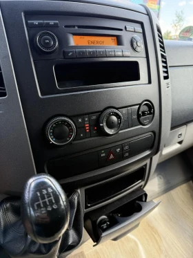 Mercedes-Benz Sprinter 313 2.2 DIESEL XXL 130 6 скорости КЛИМАТИК, снимка 10