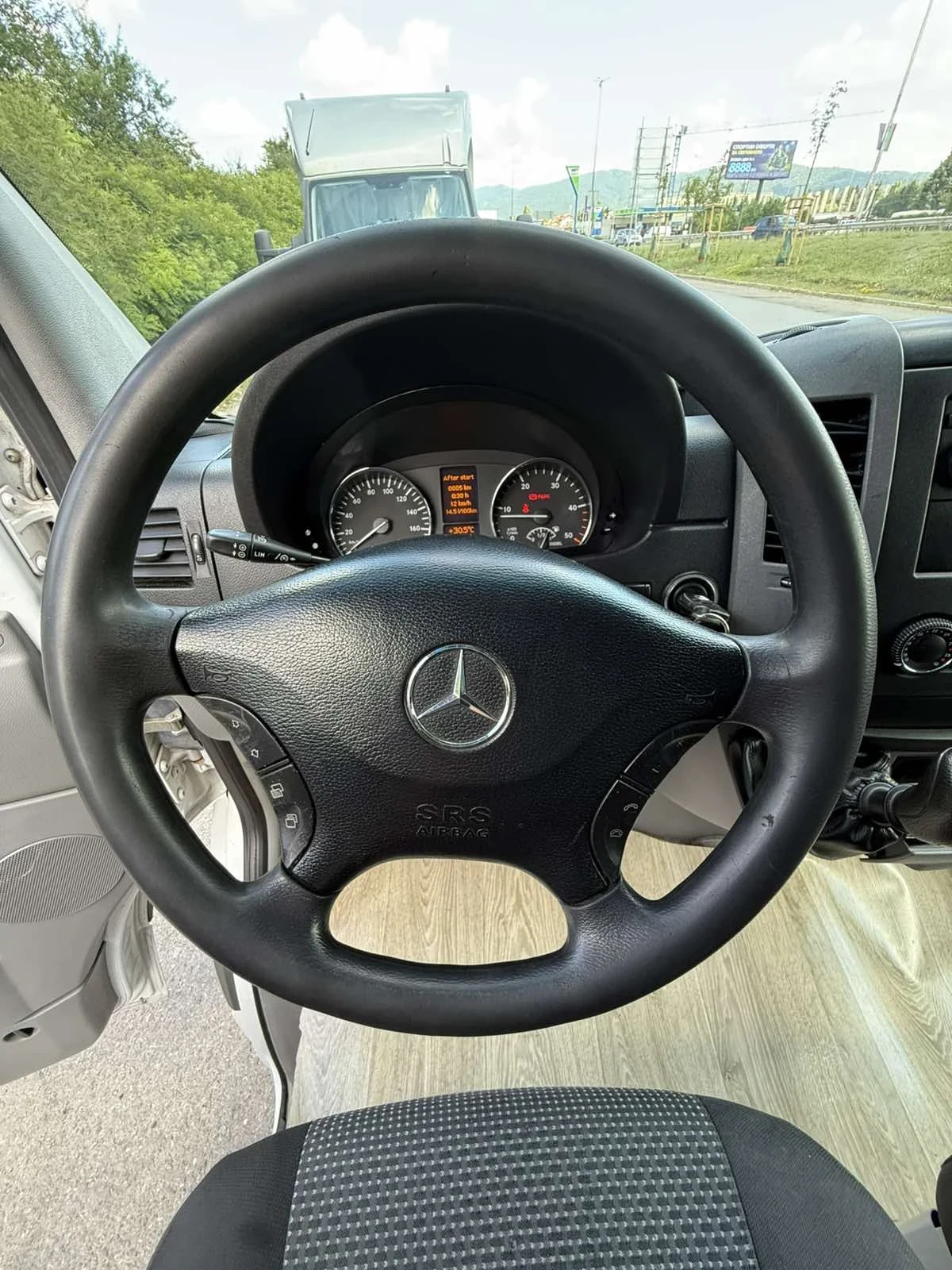 Mercedes-Benz Sprinter 313 2.2 DIESEL XXL 130 6 скорости КЛИМАТИК, снимка 9 - Бусове и автобуси - 54974026