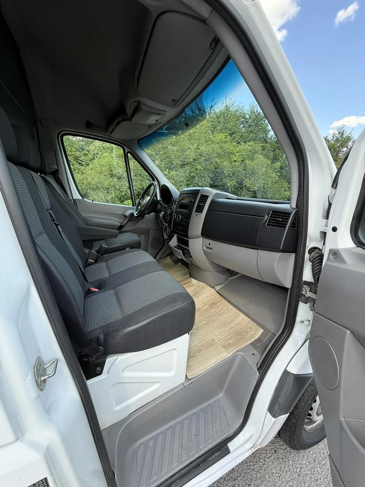 Mercedes-Benz Sprinter 313 2.2 DIESEL XXL 130 6 скорости КЛИМАТИК, снимка 12 - Бусове и автобуси - 54974026
