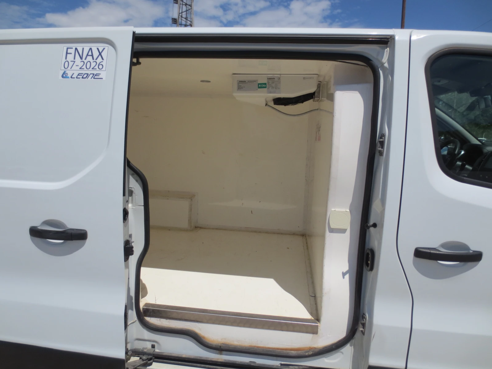 Renault Trafic 1.6 DCI* ХЛАДИЛЕН* , снимка 16 - Бусове и автобуси - 55152107