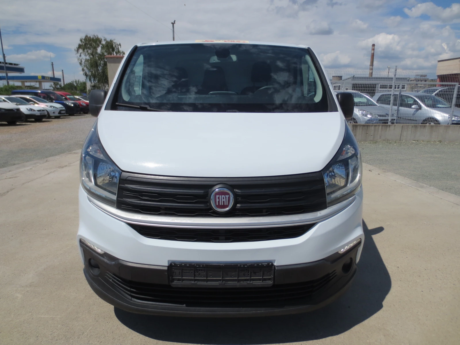 Renault Trafic 1.6 DCI* ХЛАДИЛЕН* , снимка 2 - Бусове и автобуси - 55152107