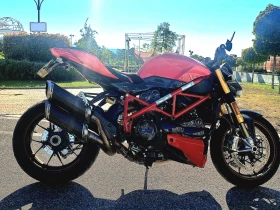 ������ Ducati Streetfighter